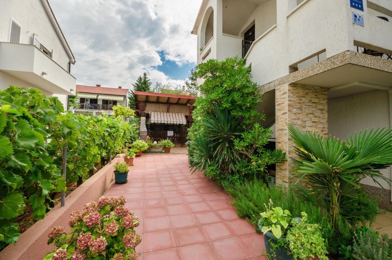 Apartments Branka Punat Kültér fotó